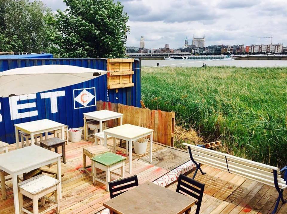 zomerbar Café Kamyon